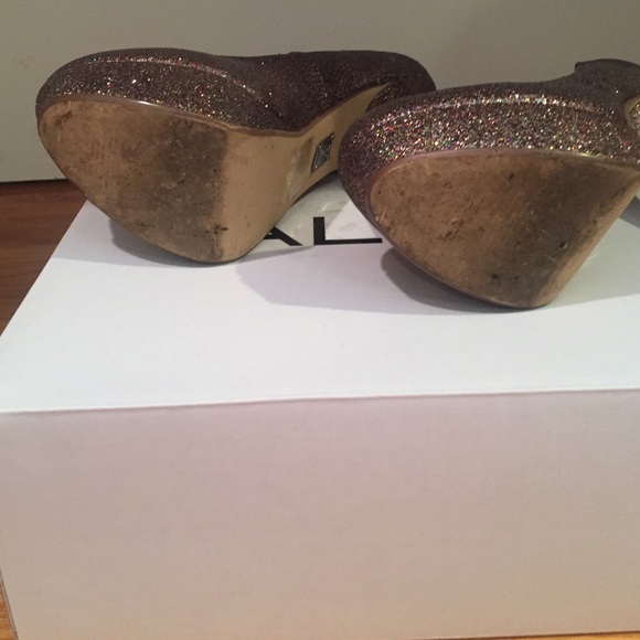 Bakers Glitter and Sparkle heels - Picture 3 of 3